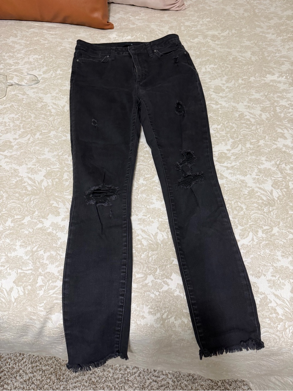 Joes Black Distressed Women’s Jeans